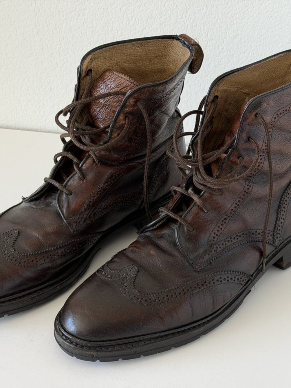 Frye James Lug Wingtip Lace Up Boots Men's 10D Brown Leather